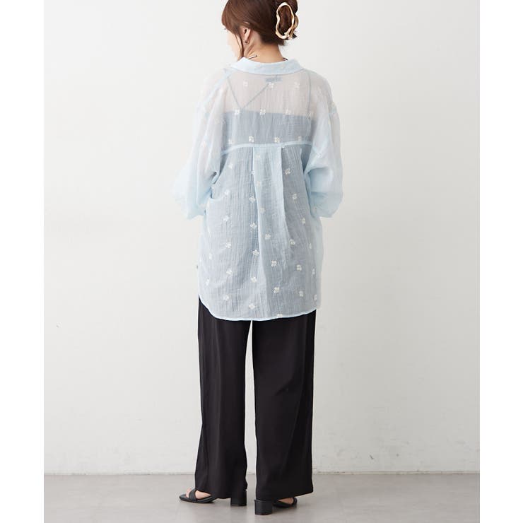 上品な透け感、刺繍ビッグシャツ | RMAF　NICE CLAUP / OLIVE des OLIVE | 詳細画像7 