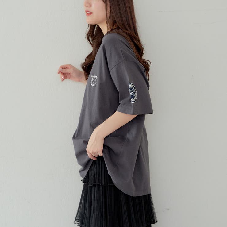 CUTIE STREET 定番Tee BIGシルエット新品未使用 CUTIE STREET 定番Tee BIGシルエット 茶色かっ 新品未使用未開封