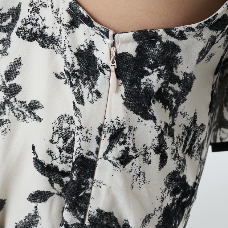 【昨年人気の花柄が今年も登場】女性らしさ増しワンピース | RMAF　NICE CLAUP / OLIVE des OLIVE | 詳細画像37 