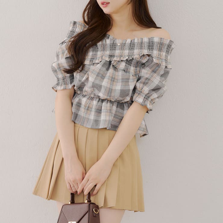 クロスオフショルブラウス[品番：OLOW0016057]｜RMAF NICE CLAUP