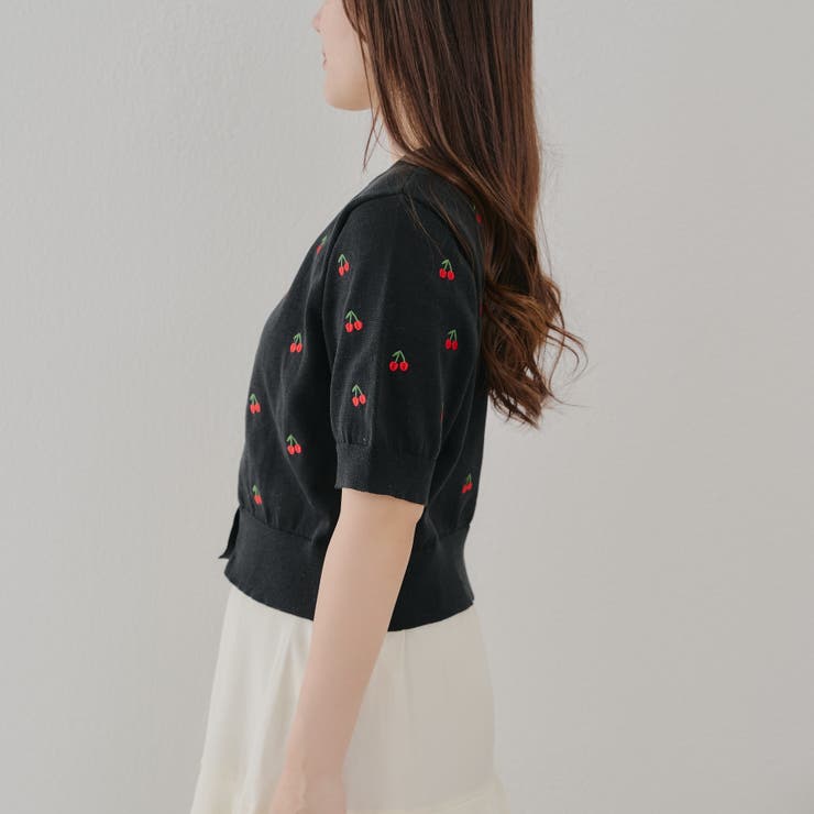 【ガーリーコーデにおすすめ】チェリー刺しゅうカーデイガン | NICE CLAUP / OLIVE des OLIVE　OUTLET | 詳細画像25 