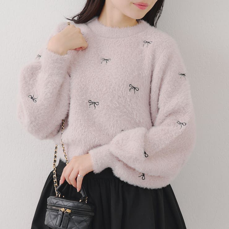 ベージュ | リボン刺しゅうフェザープルオーバー | RMAF　NICE CLAUP / OLIVE des OLIVE