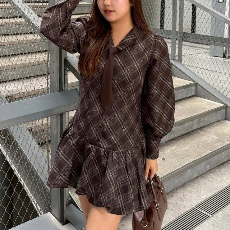 ブラウン | ネクタイ付裾バルーンミニワンピース | RMAF　NICE CLAUP / OLIVE des OLIVE
