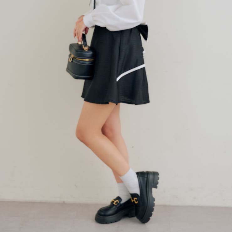 バックリボンモチーフミニスカート | RMAF　NICE CLAUP / OLIVE des OLIVE | 詳細画像4 