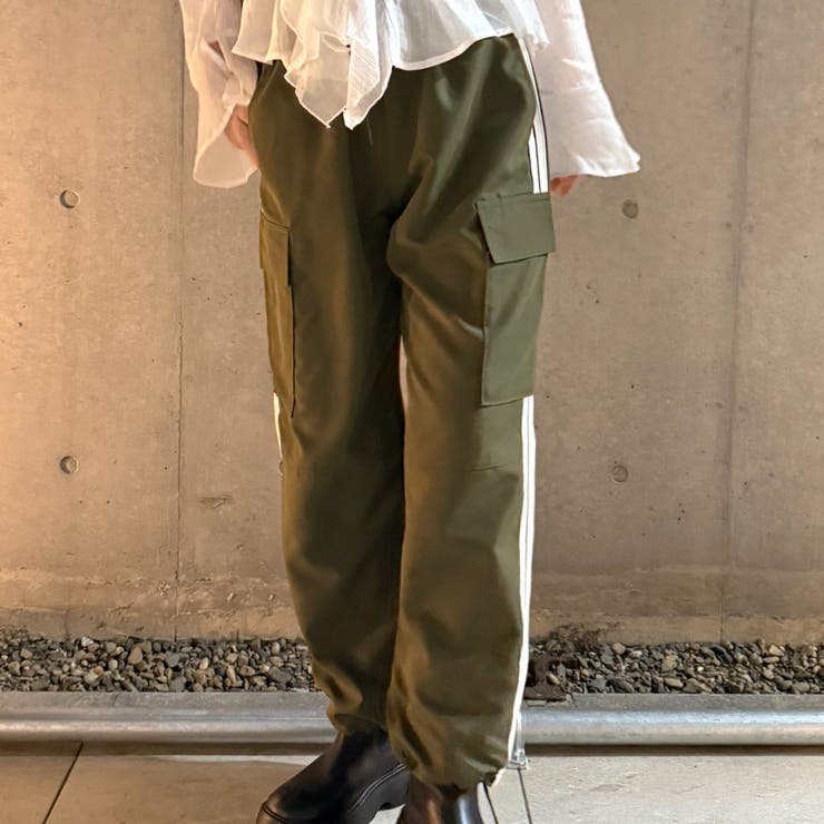 脇ライン入りカーゴパンツ | RMAF　NICE CLAUP / OLIVE des OLIVE | 詳細画像26 