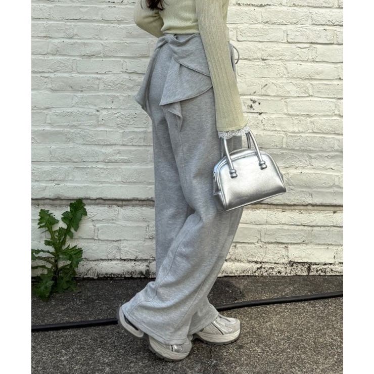 トップグレー | 後ろ姿までかわいい！リボン付きバレルカットパンツ | NICE CLAUP / OLIVE des OLIVE　OUTLET