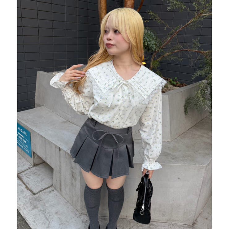 花柄 | ピンタック&レースでか衿ブラウス | NICE CLAUP / OLIVE des OLIVE　OUTLET