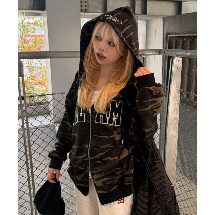 配色BIGロゴZIPパーカー[品番：NCLW0018296]｜NICE CLAUP / OLIVE des