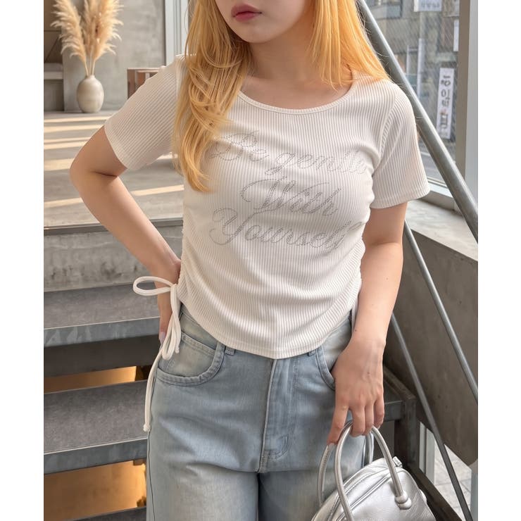 アソートラインストーンロゴ脇ギャザーTシャツ | NICE CLAUP / OLIVE des OLIVE　OUTLET | 詳細画像2 
