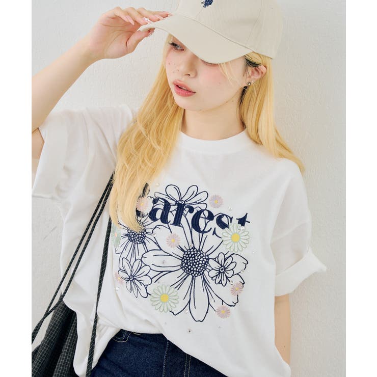 ホワイト系 | お花×ラインストーンBIGTシャツ | NICE CLAUP / OLIVE des OLIVE　OUTLET
