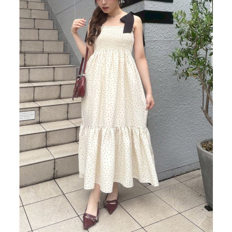 配色肩リボンシャーリングキャミワンピース | NICE CLAUP / OLIVE des OLIVE　OUTLET | 詳細画像2 