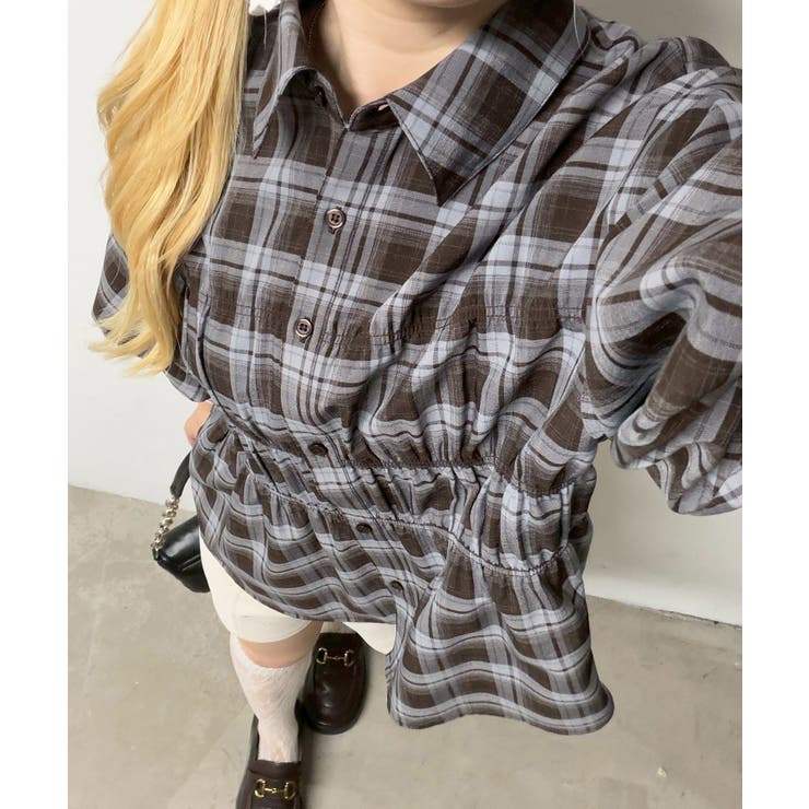 シャーリングパフスリーブブラウス | NICE CLAUP / OLIVE des OLIVE　OUTLET | 詳細画像2 