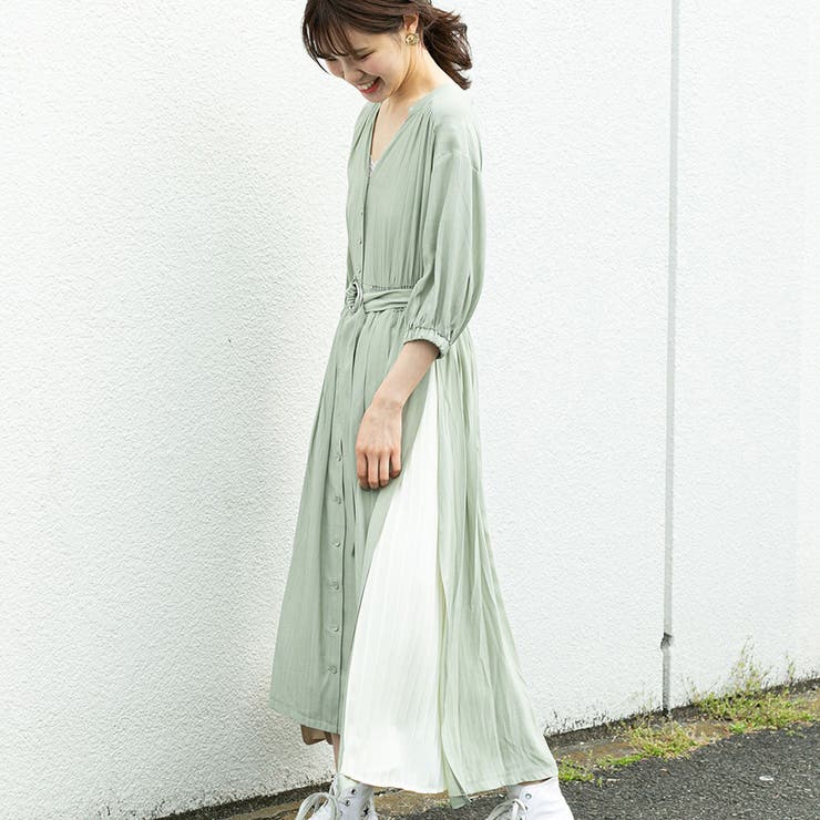 新しい到着 アクリス ワンピース ひざ丈 シフォン プリーツ ノースリーブ ドレス Mサイズ 白 オフホワイト レディース 再入荷1番人気 Www Endocenter Com Ua