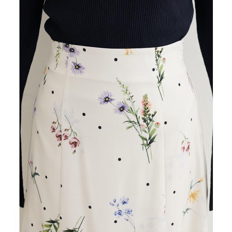 【natural couture】オリジナル花柄Aラインスカート | NICE CLAUP / OLIVE des OLIVE　OUTLET | 詳細画像9 