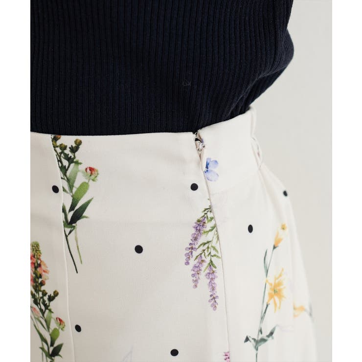 【natural couture】オリジナル花柄Aラインスカート | NICE CLAUP / OLIVE des OLIVE　OUTLET | 詳細画像11 