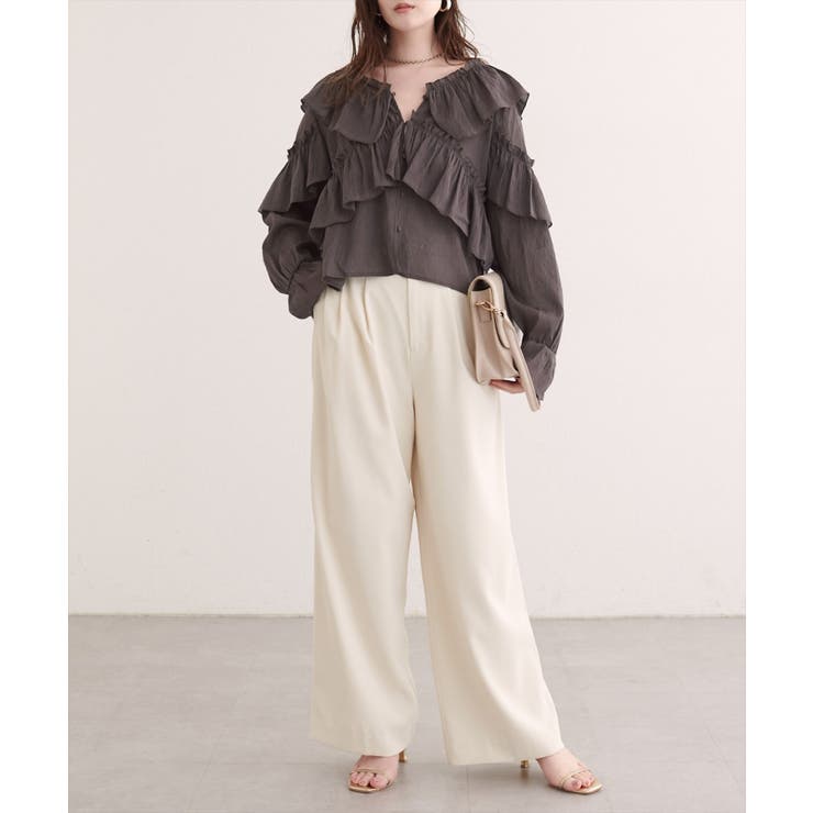 【natural couture】Vネックフリル衿キャンディスリーブブラウス | NICE CLAUP / OLIVE des OLIVE　OUTLET | 詳細画像18 