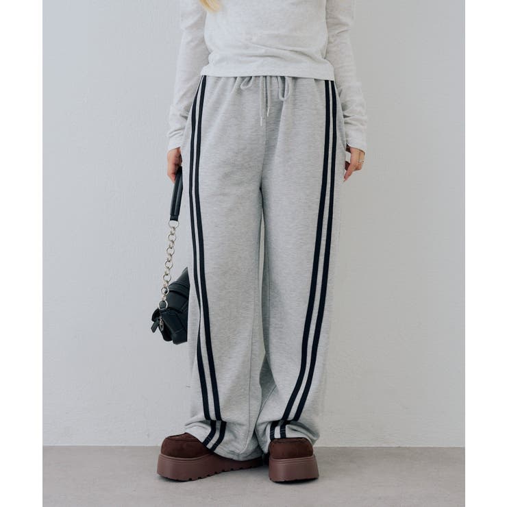 トップグレー | ラメ裏毛ライン入りパンツ | NICE CLAUP / OLIVE des OLIVE　OUTLET