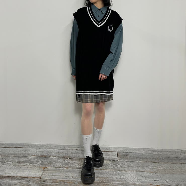 配色ケーブルニットベスト | NICOLE | 詳細画像19 