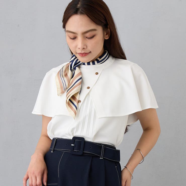 28オフホワイト | ケープ風デザインブラウス | NICOLE