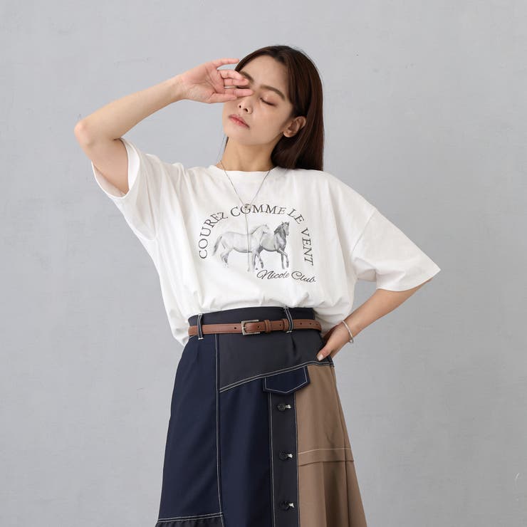 28オフホワイト | ホースプリント＋刺繍TEE | NICOLE