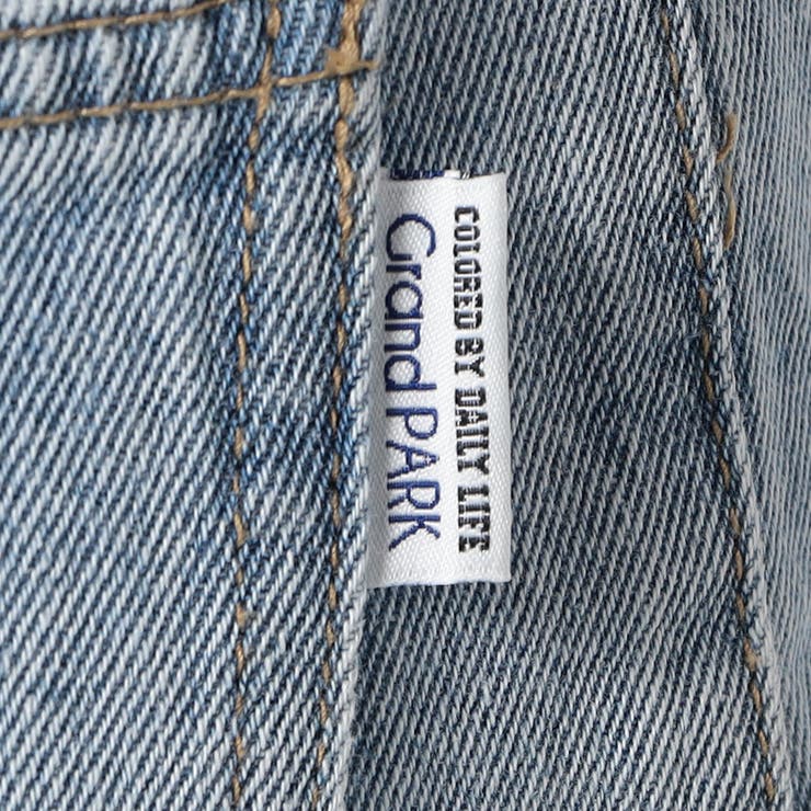 にこ センターライン入りデニムパンツ[品番：NICW0006394]｜NICOLE