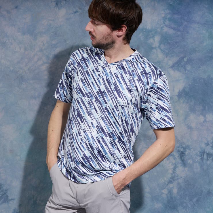 91その他2 | バイアスグラデーションロゴプリントVネック半袖Ｔシャツ | NICOLE