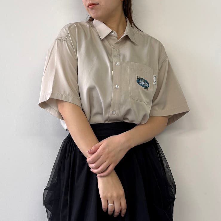 28オフホワイト | クリームソーダ刺繍シャツ | NICOLE