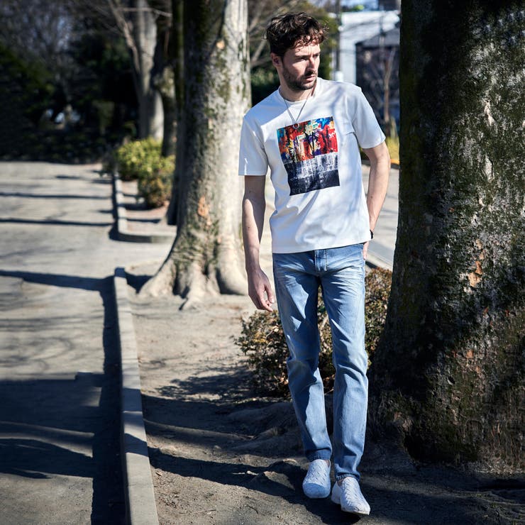 アラカルトグラフィックプリント半袖Tシャツ[品番：NICW0006685