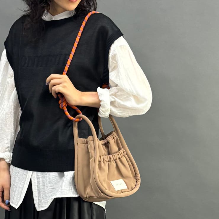 18ベージュ | パラコードショルダーバッグ | NICOLE