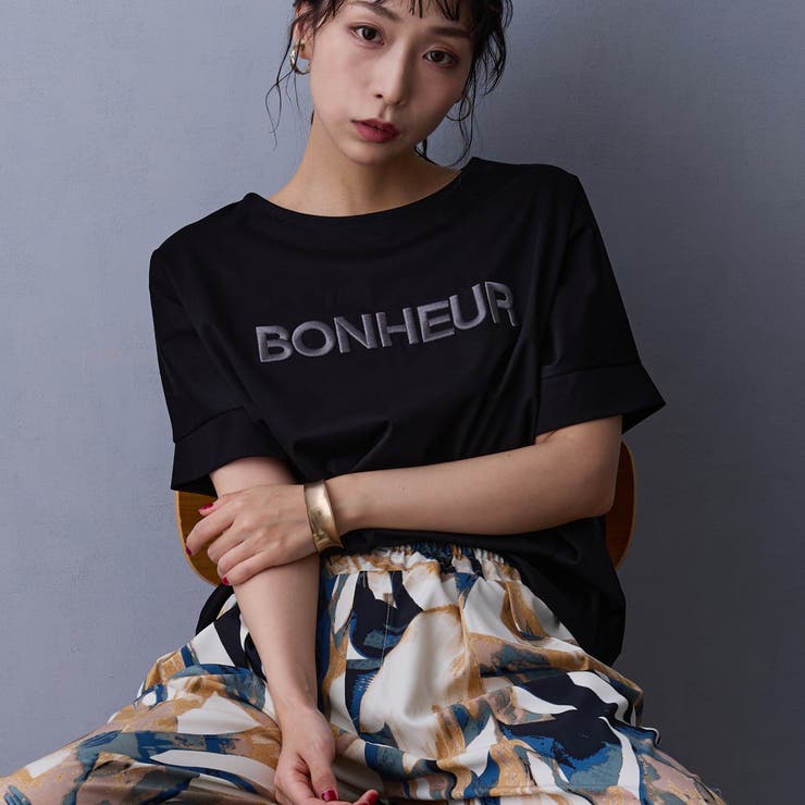 49ブラック | 刺繍ロゴTシャツ | NICOLE