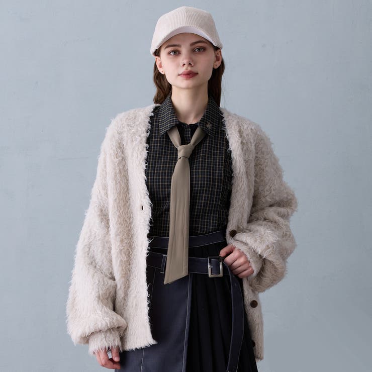 18ベージュ | Vネックプードルカーディガン | NICOLE