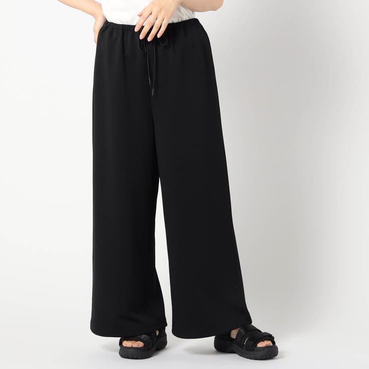 49ブラック | テック素材イージーパンツ | NICOLE