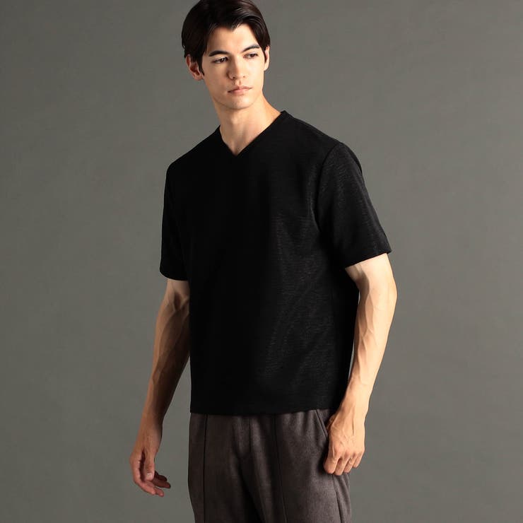 49ブラック | ウエーブタックジャカード VネックTシャツ | NICOLE