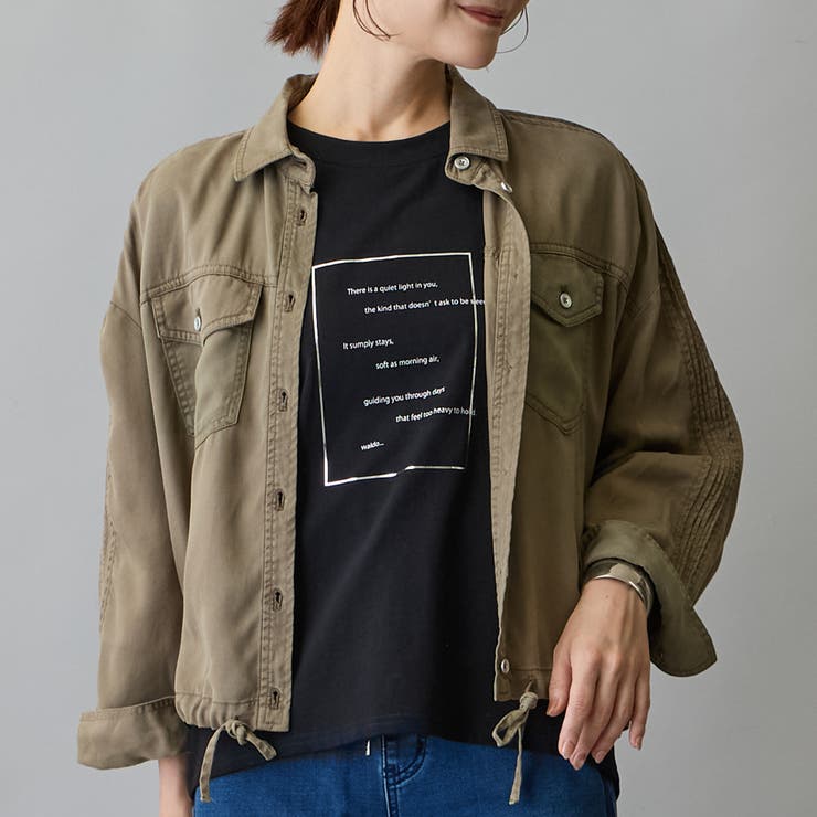 49ブラック | 箔入りロゴプリント7分袖ラグランTシャツ | NICOLE