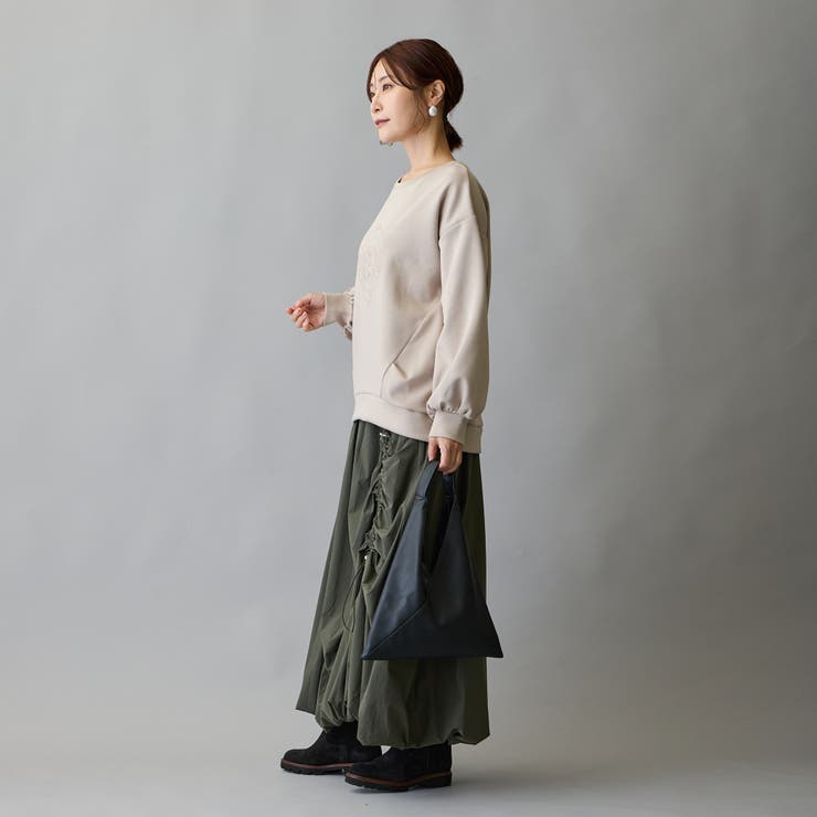 モチーフ刺繍入りダンボールプルオーバー | NICOLE | 詳細画像3 
