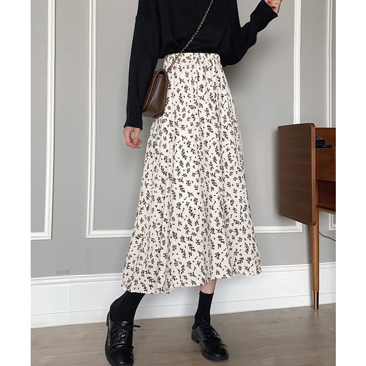 アイボリー | 小花柄 フレアスカート Aラインスカート | NinaetLina