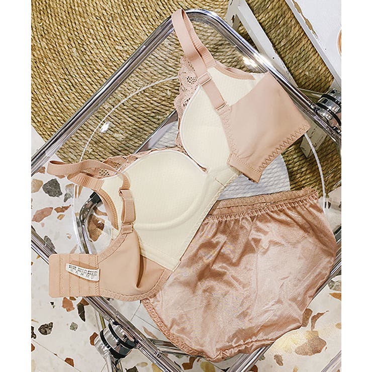 ブラジャー＆ショーツ ALAIA SECOND-SKIN KNIT LINGERIE SET Alaïa Second Skin Knit Lingerie Set | selfridges | REVERSIBLE