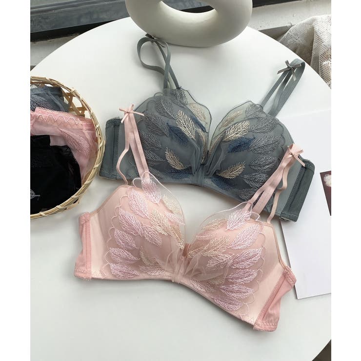 ☆韓国の人気☆【AGNEL】☆White Swan Bikini Br.a☆ブラ