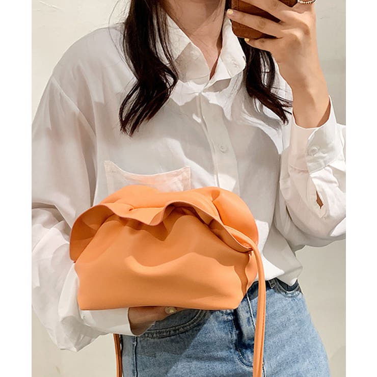 【NANUSHKA】オリガミ バゲット ショルダーバッグ/追跡可能 new arrival high maison “shose” “bag” “watch “ nanushka the