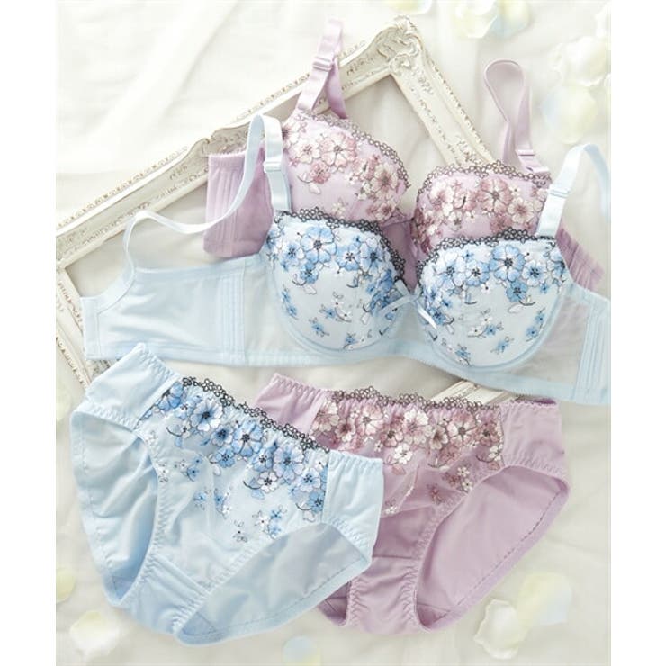 ヒステリックグラマー　花柄ブラジャーショーツセット ヒステリックグラマー 花柄ブラジャーショーツセット - メルカリ