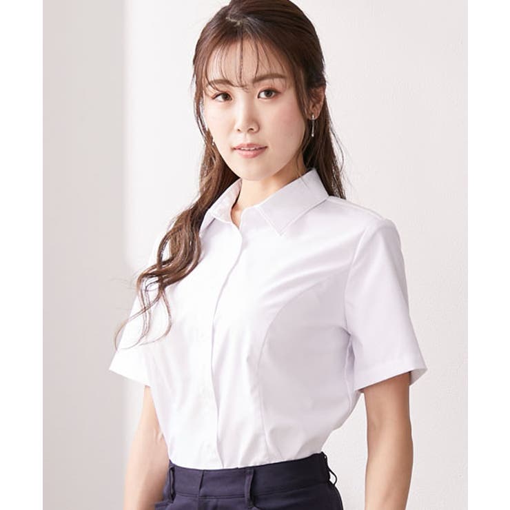 オフホワイト | 【大きい胸専用】ボタンがきちんと閉まる 半袖シャツ（事務服・制服・白シャツ） | nissen