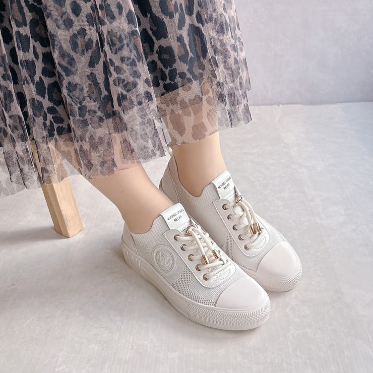 ホワイト | 上品スニーカー サッと履ける レザーニット レースアップスニーカー | Noubel Voug Relax
