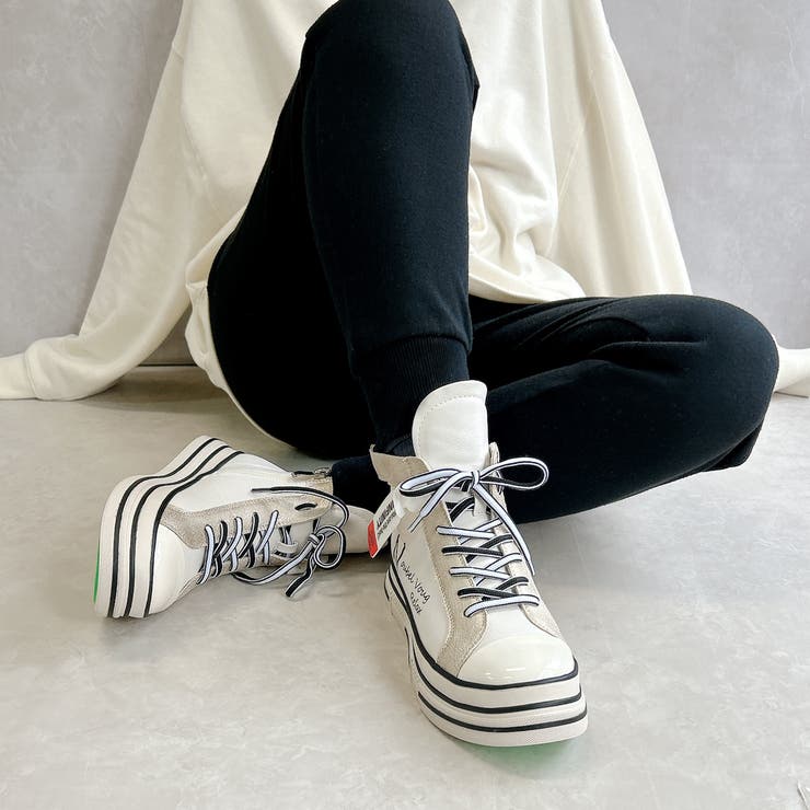 ホワイト | 厚底 ジップアップ ラベル スニーカー | Noubel Voug Relax