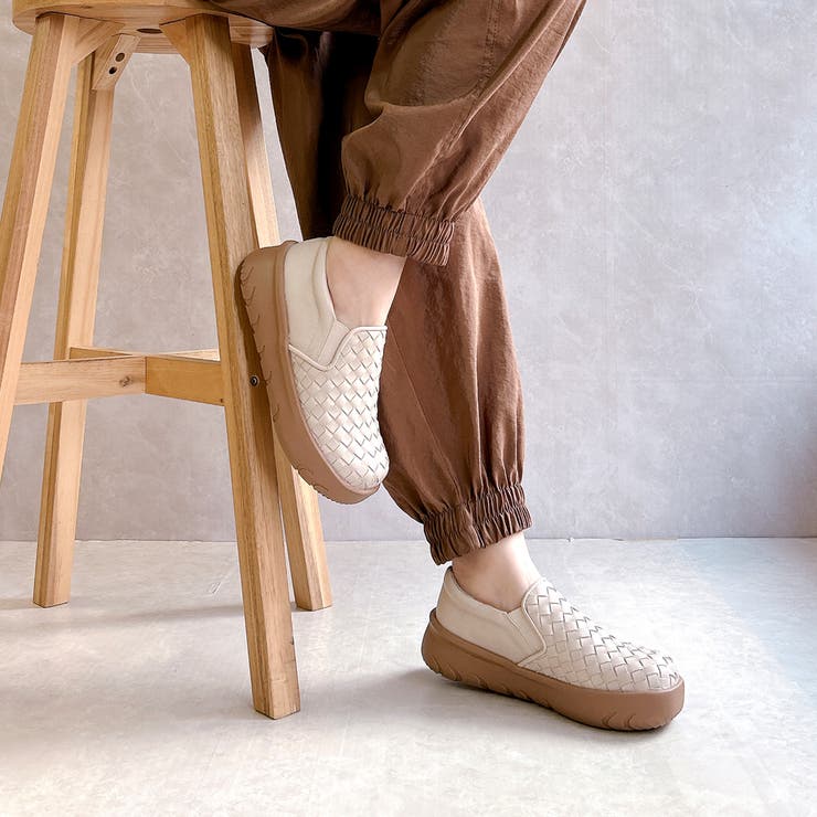 Rin Clover 厚底 編み込み スリッポンシューズ | Noubel Voug Relax | 詳細画像18 