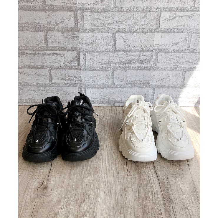 【BLACKUP】★韓国人気★ スカルプテッド ボリューム ミュール ルーシュド ボウヒールミュール - Black Textured | CHARLES