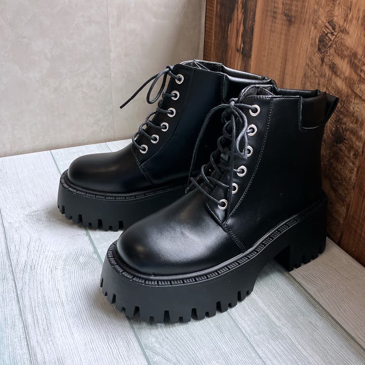 ブラック レースアップ 厚底 ワークブーツ