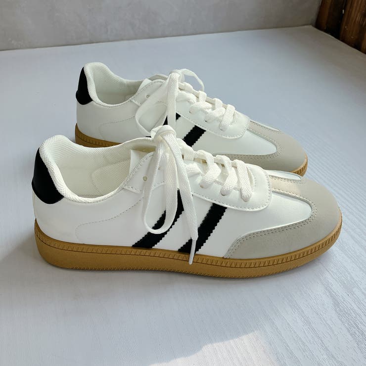 ホワイト | 軽量 クラシックデザイン シンプル ローテクスニーカー | Noubel Voug Relax