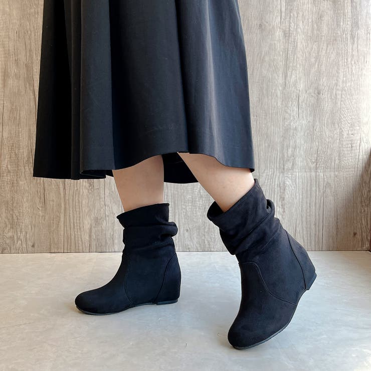 ブラックスエード | インヒール くしゅくしゅ あったかブーツ | Noubel Voug Relax
