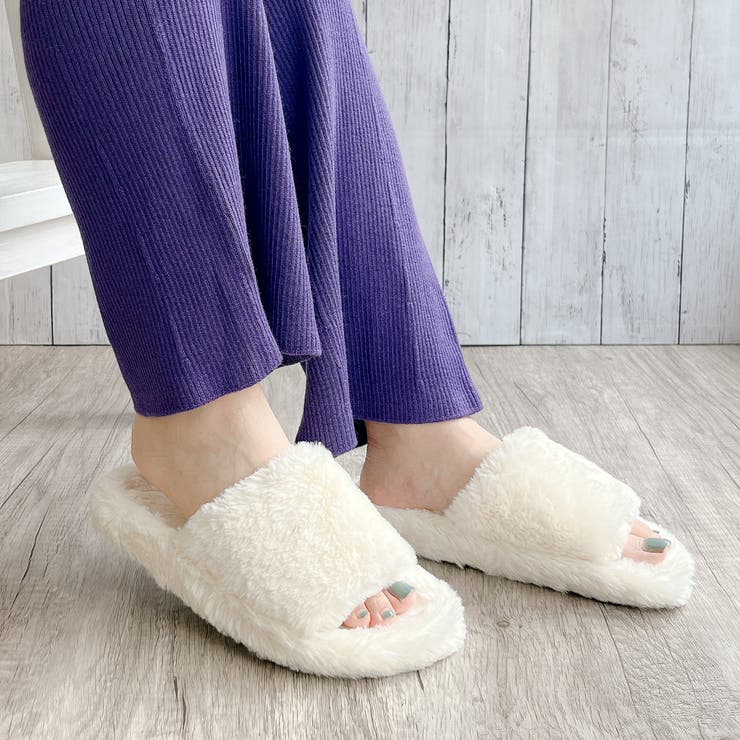 ホワイト | もこもこ スライダー サンダル | Noubel Voug Relax
