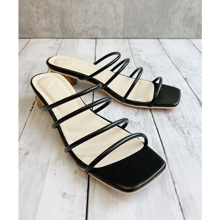 ブラック | スクエアトゥ 細ストラップサンダル | Noubel Voug Relax